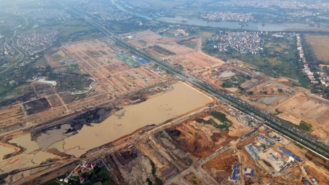 Hình ảnh dự án Vinhomes Global Gate đang xây những căn liền kề đầu tiên